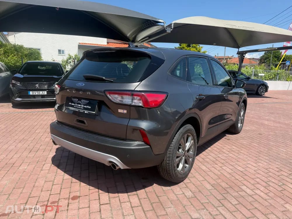 Ford Kuga 1.5 TDCi EcoBlue Titanium Aut.