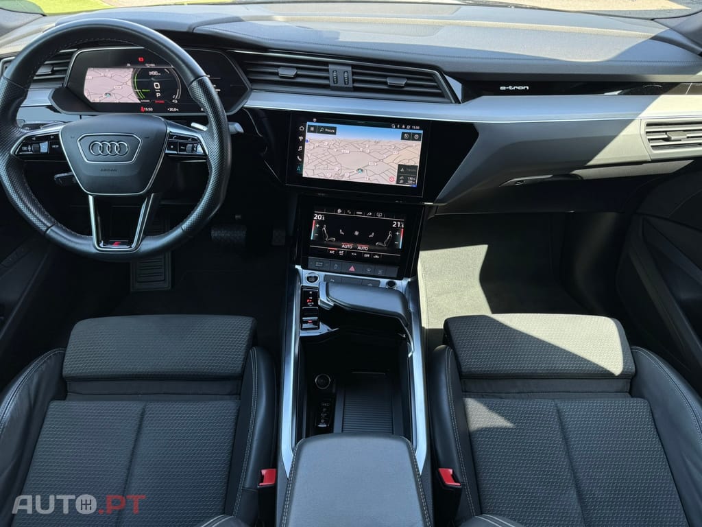 Audi E-Tron 55 quattro S line