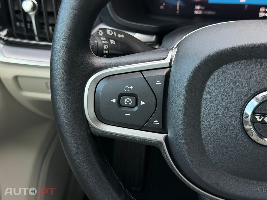 Volvo V60 2.0 T6 AWD TE Essential