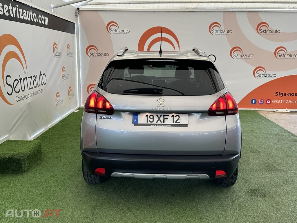Peugeot 2008 1.2 PureTech Allure