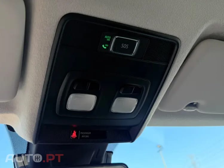 Renault Captur 1.0 TCe Equilibre Bi-Fuel — fotografia 17