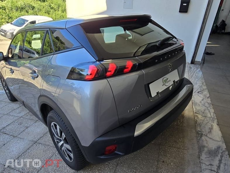 Peugeot 2008 1.2 PureTech Active