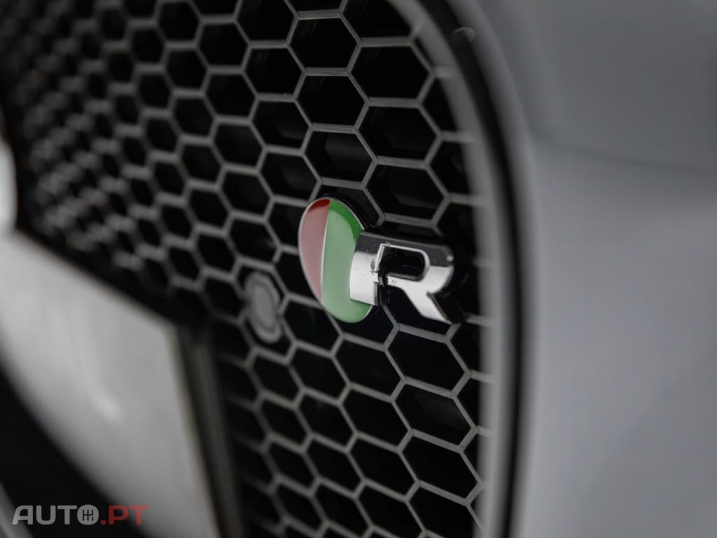 Jaguar F-Type 5.0 V8 S/C R