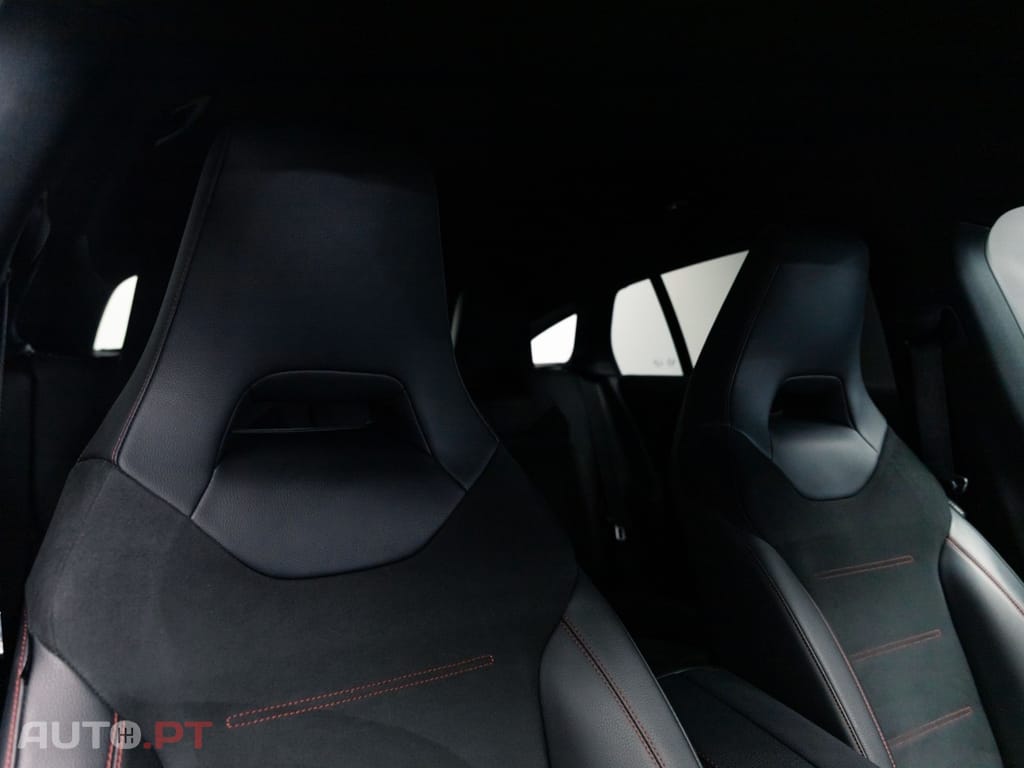 Mercedes-Benz CLA 250 e 8G-DCT AMG Line