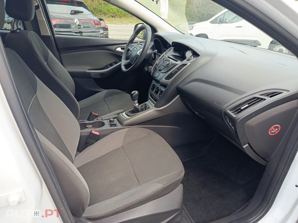 Ford Focus SW 1.6 TDCi Titanium