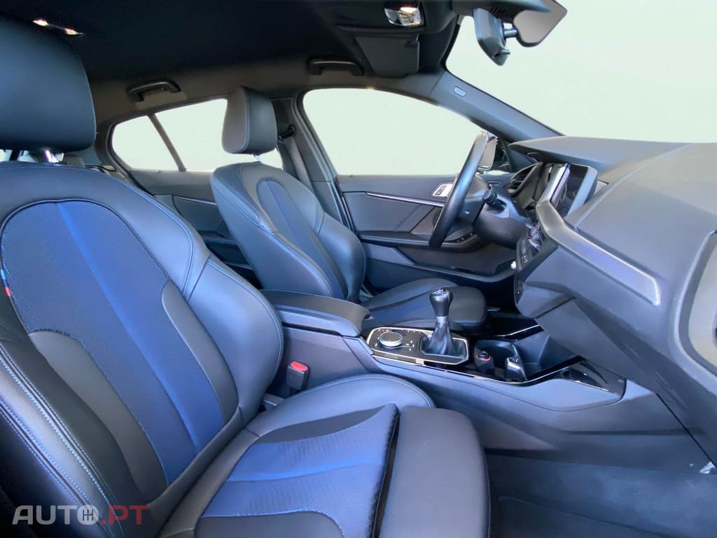 BMW 116 d Pack Desportivo M