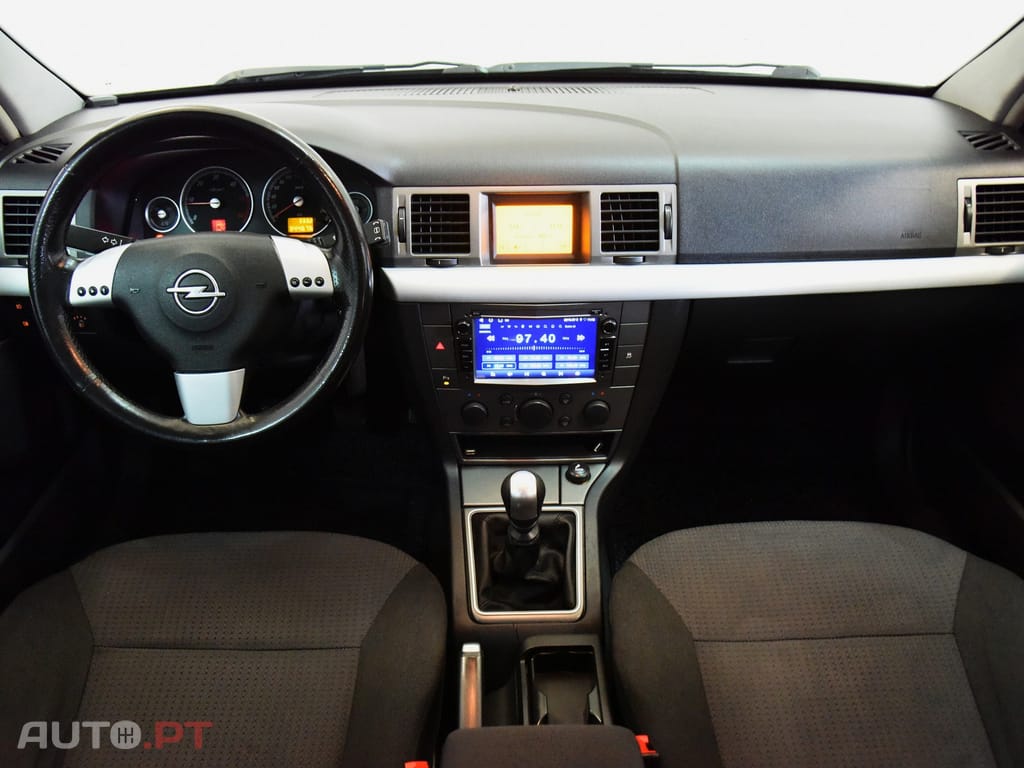 Opel Vectra GTS 1.9 CDTi