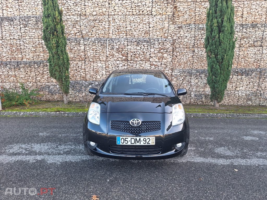 Toyota Yaris 1.0 VVT-i Sol High Pack