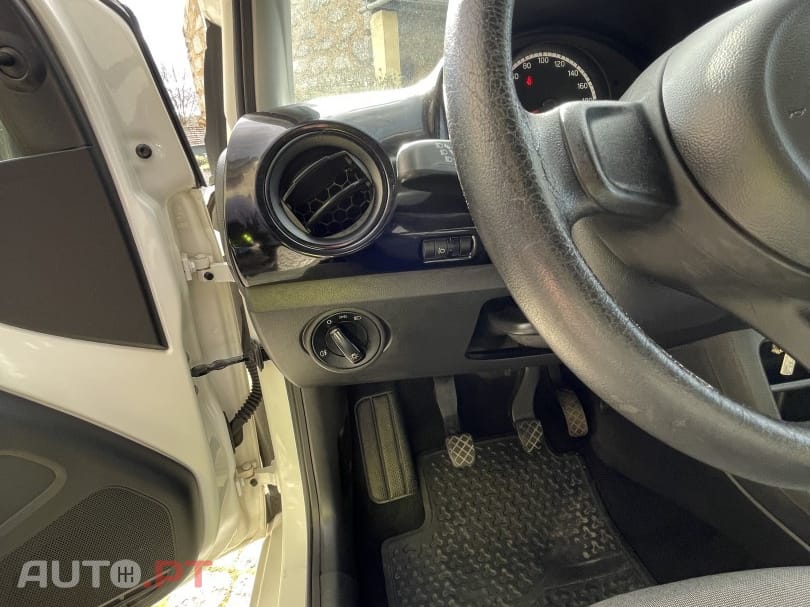Volkswagen Up! 1.0 Move