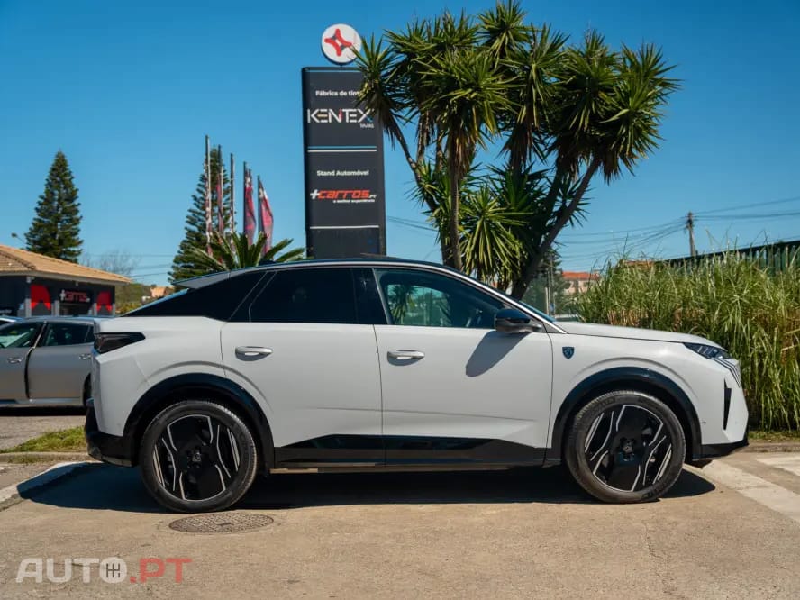 Peugeot E-3008 73 kWh GT