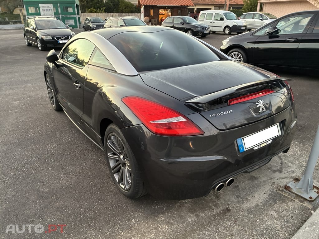 Peugeot RCZ 2.0 HDi 130g