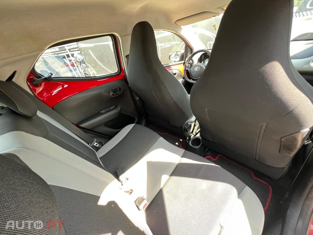 Toyota Aygo 1.0 X-Play+AC+X-Touch