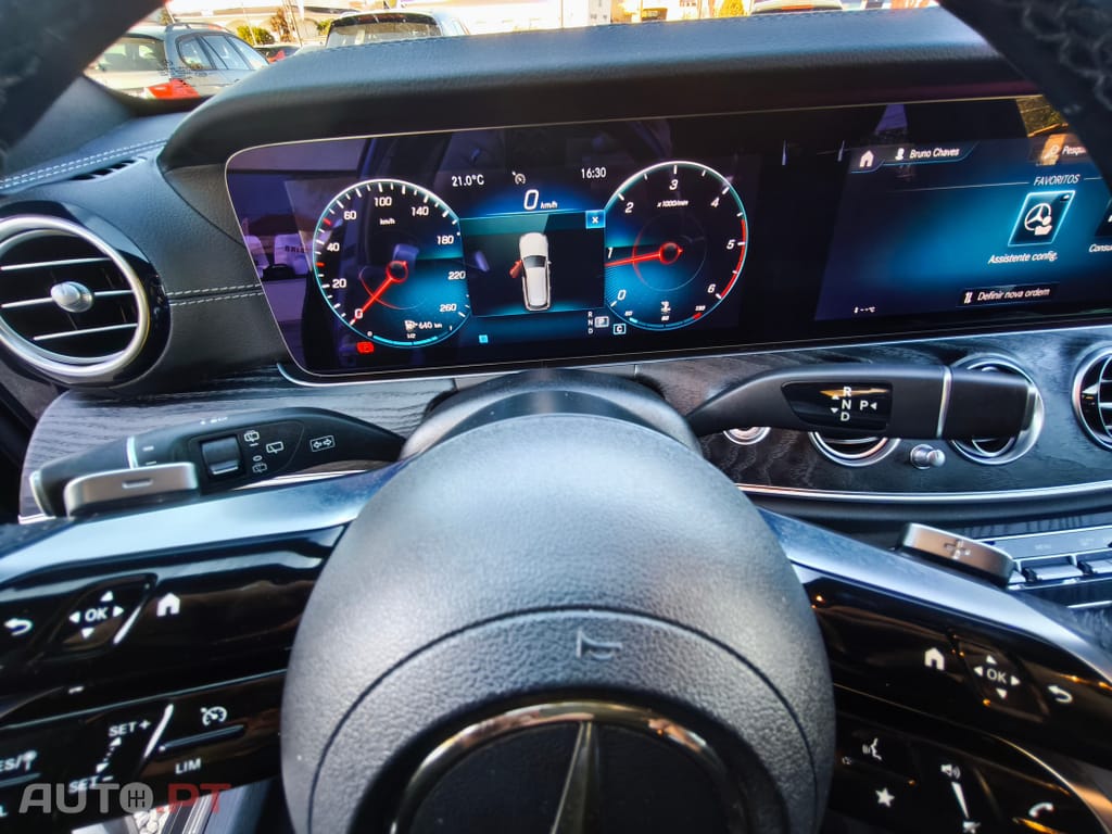 Mercedes-Benz E 220 d AMG Line