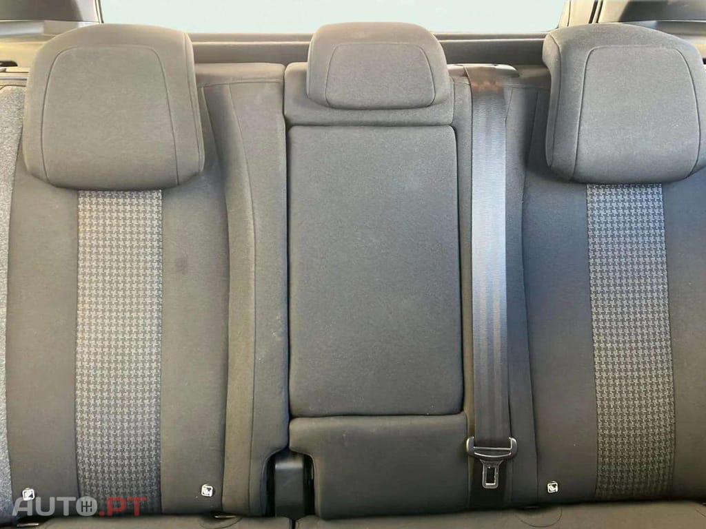 Peugeot 3008 PureTech 130 Stop & Start GPF Active