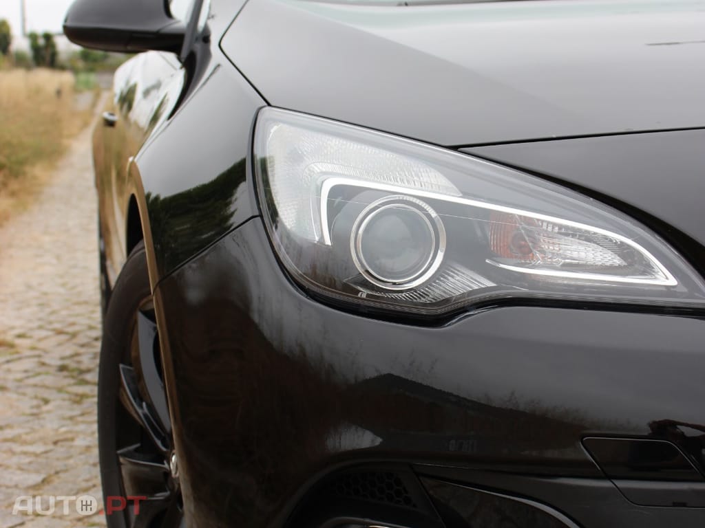 Opel Astra GTC GTC OPCLine 1.6T S/S 200cv