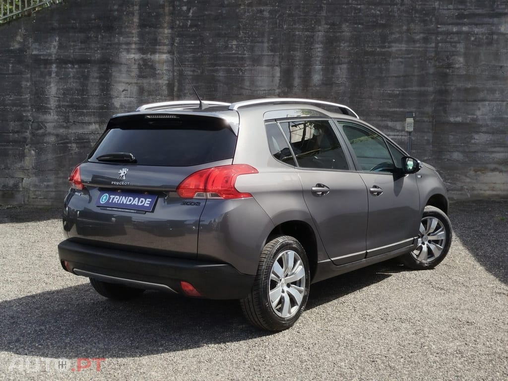 Peugeot 2008 1.6 BlueHDi Style