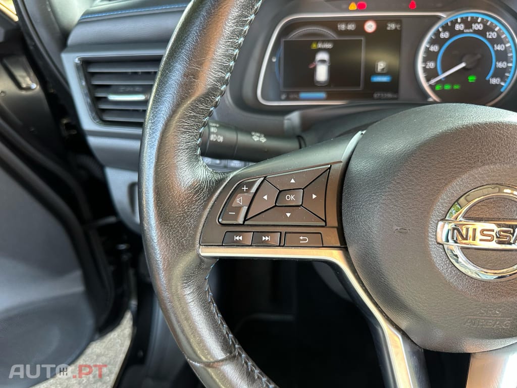 Nissan Leaf Tekna Two Tone+ProPilot Park