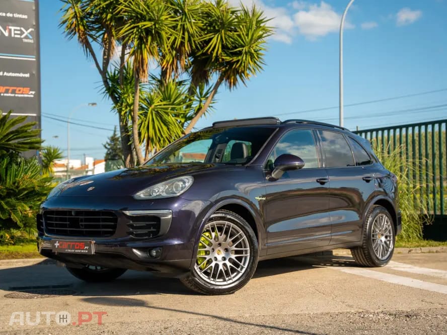 Porsche Cayenne S E-Hybrid