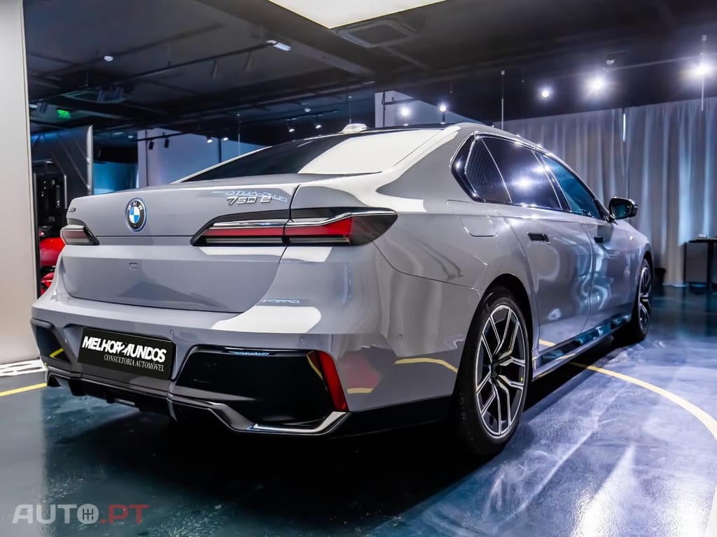 BMW 750 e xDrive M Sport
