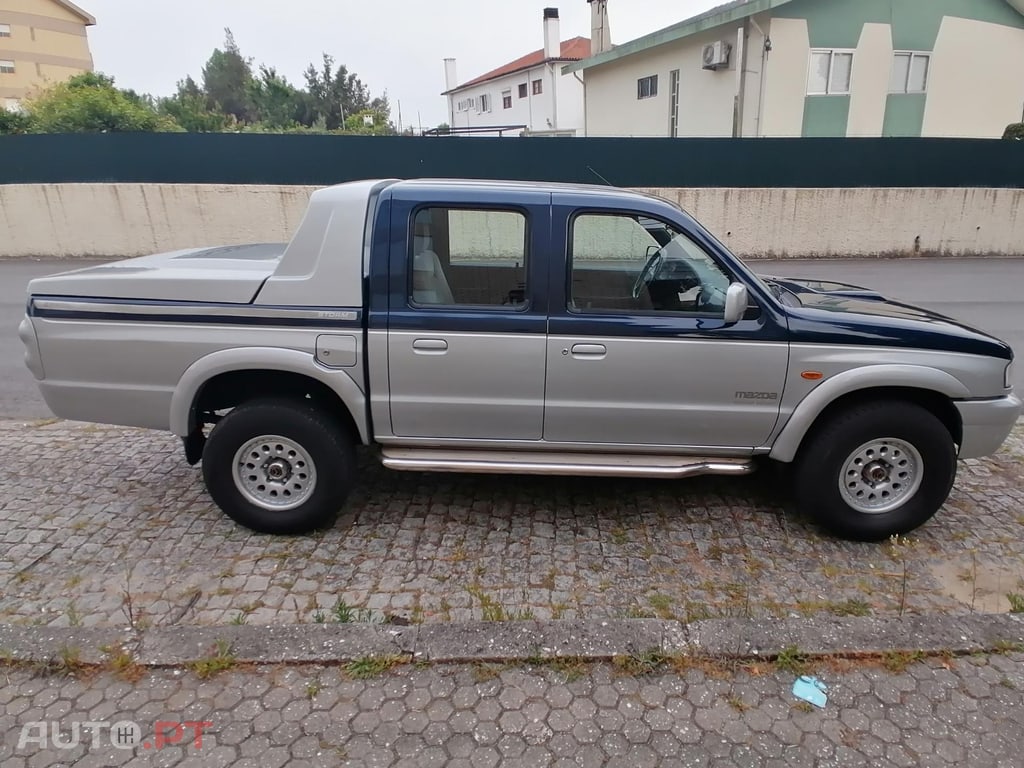 Mazda B2500 Limited edition