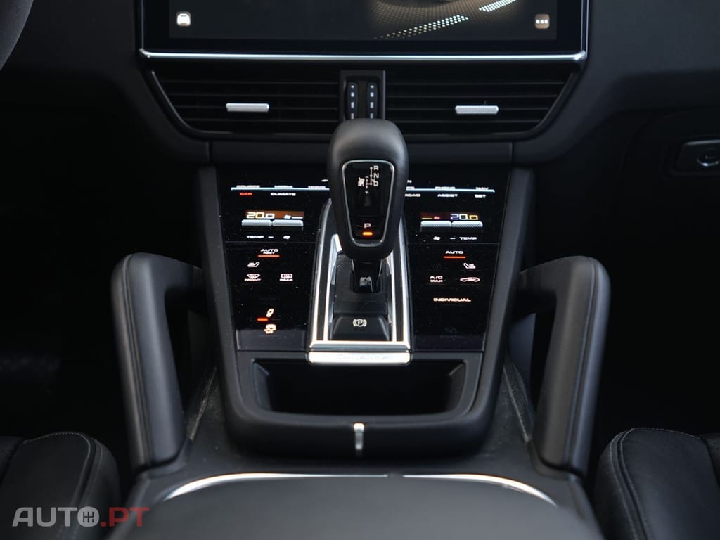 Porsche Cayenne E-Hybrid 
