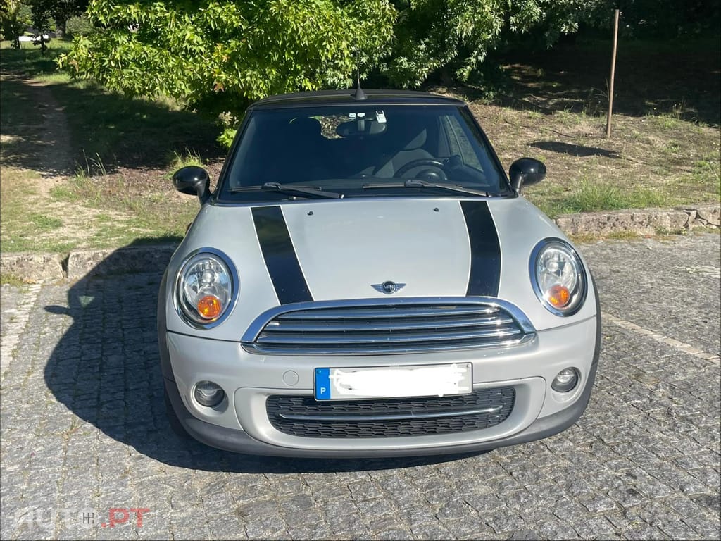 MINI Cabrio Cooper D 1.6