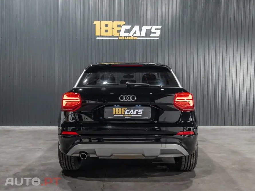 Audi Q2 30 TFSI S line