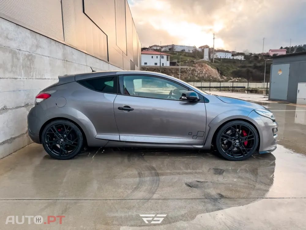 Renault Mégane Coupe 2.0 T RS