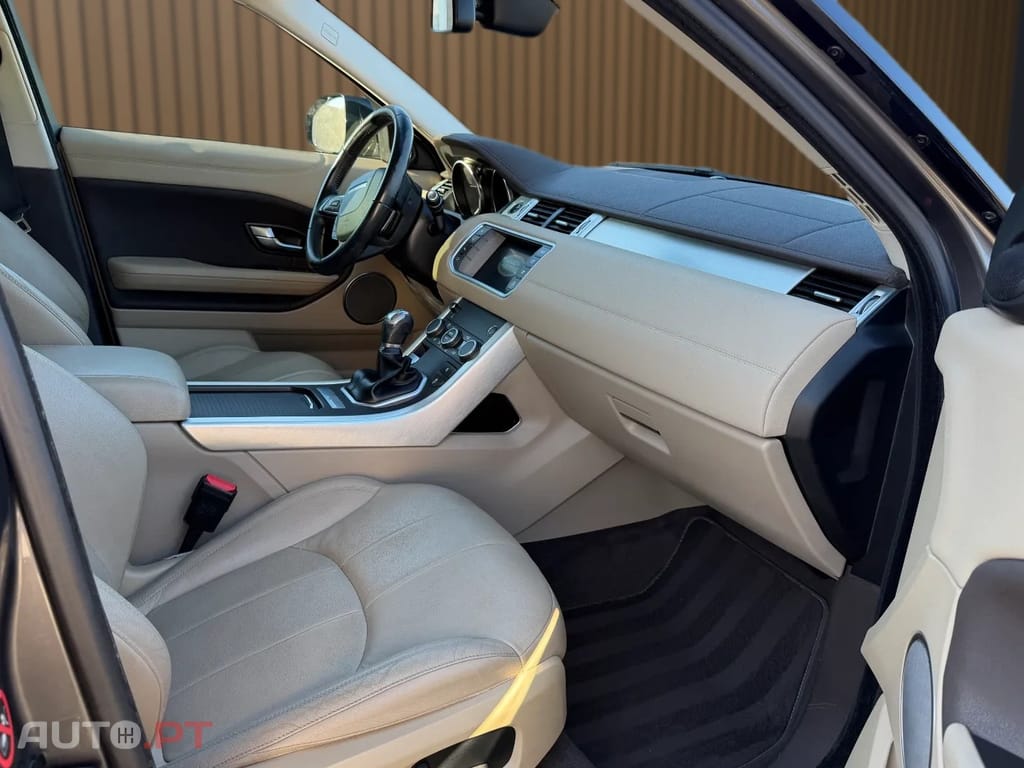 Land Rover Range Rover 2.0 D150 R-Dynamic
