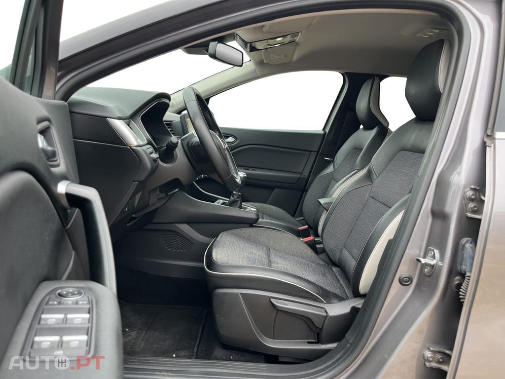 Renault Captur 1.0 TCe Techno Bi-Fuel