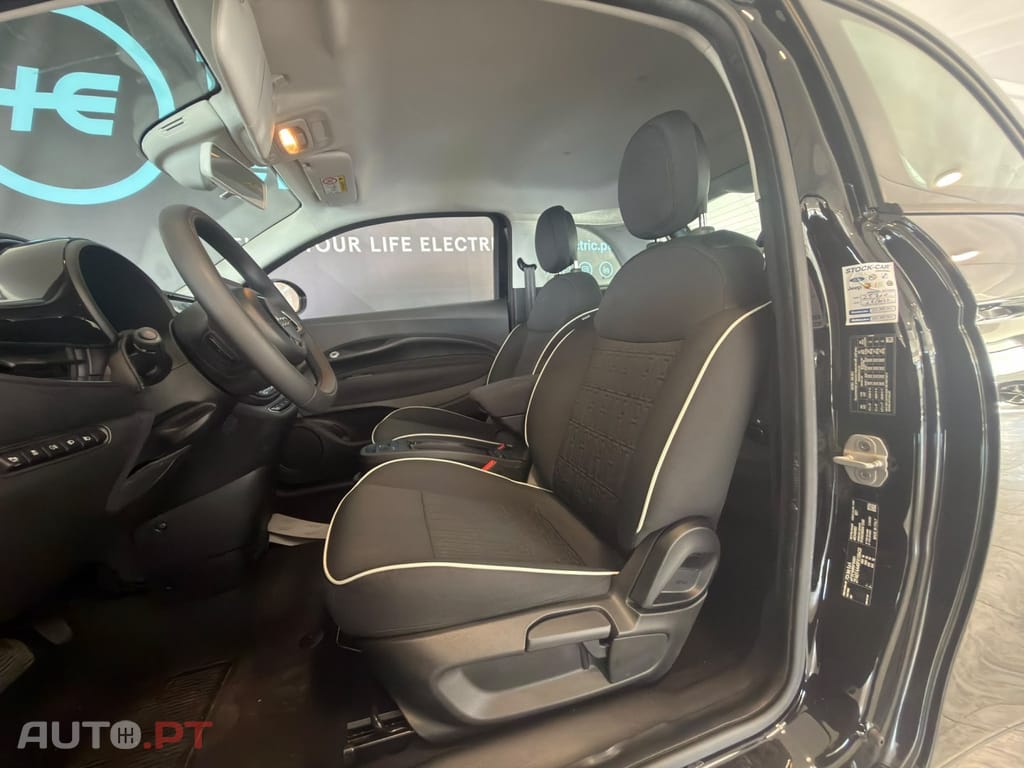 Fiat 500e 42 kWh Icon