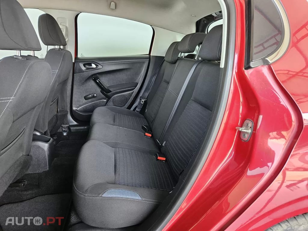 Peugeot 208 1.4 HDi