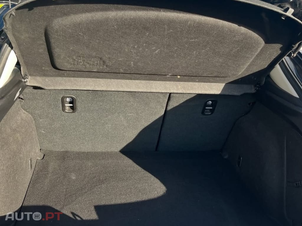 Mazda 3 HBack pack navi