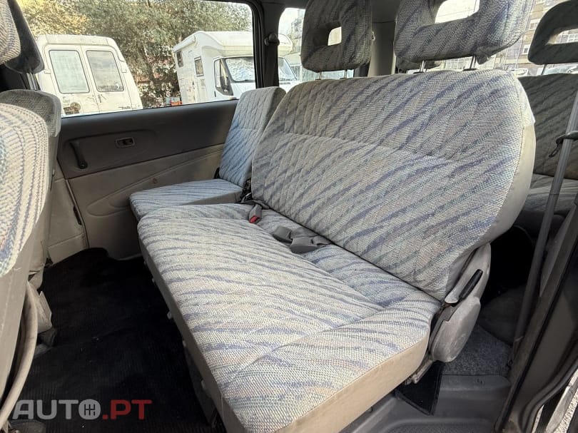 Mitsubishi Space Gear 2.5 TD GLX
