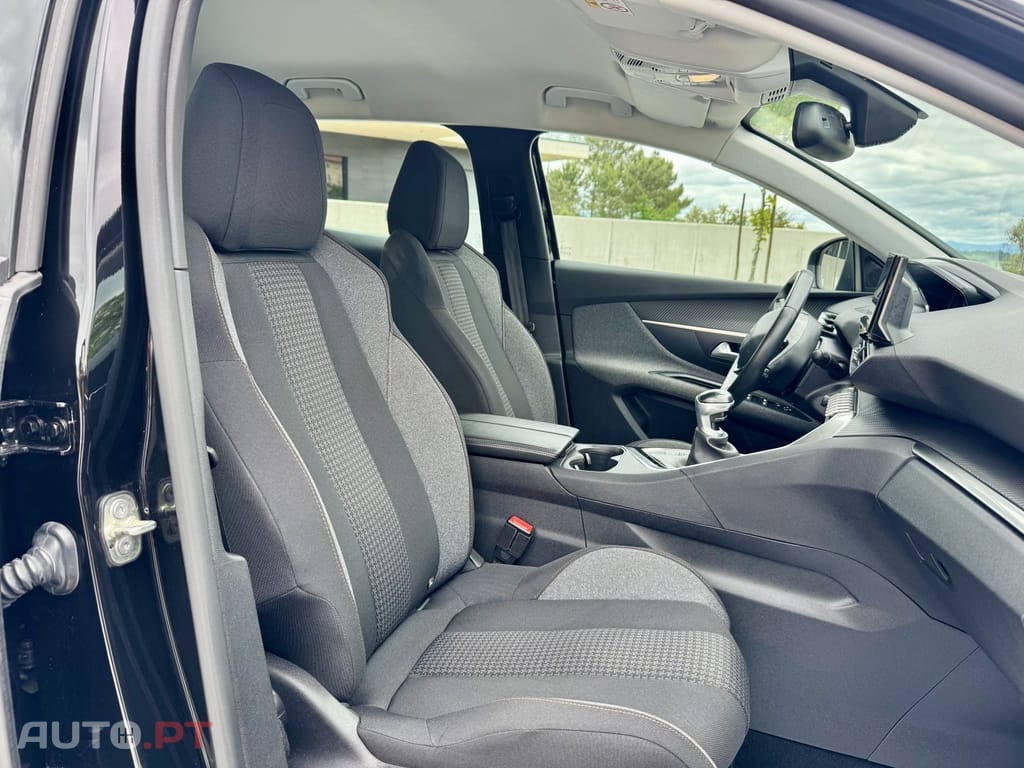 Peugeot 3008 1.5 BlueHDi Active Pack