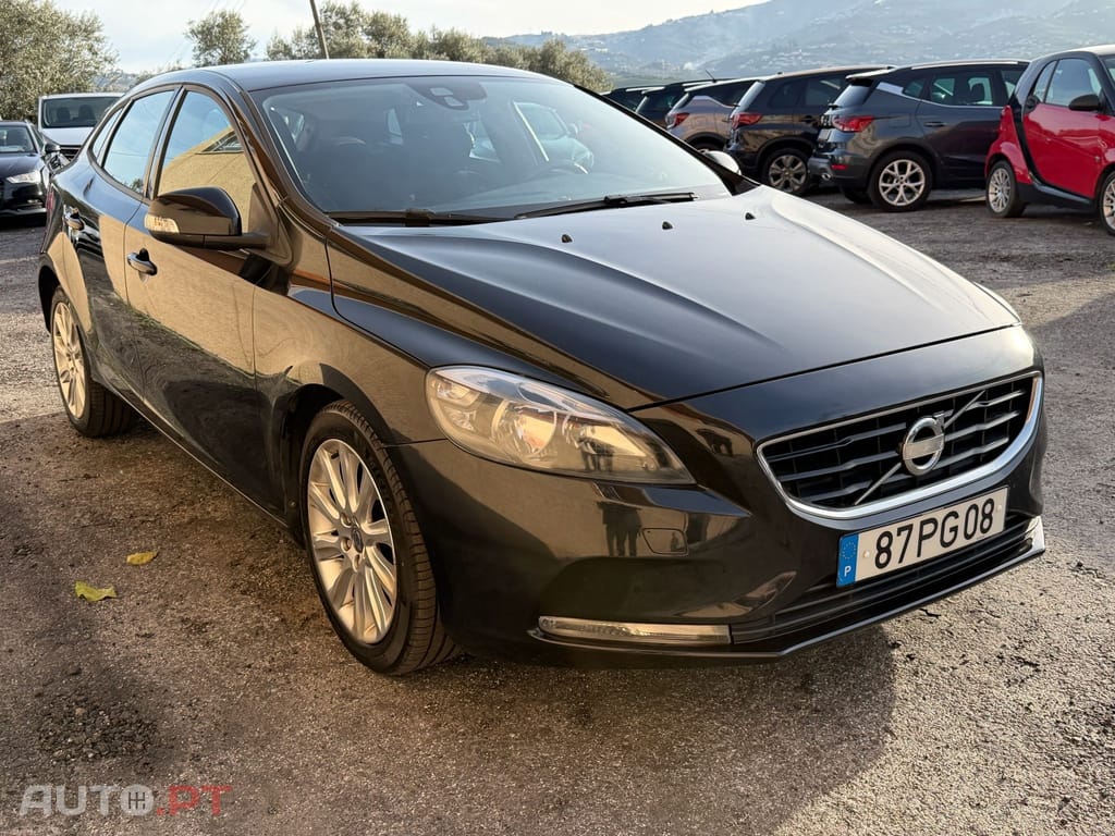 Volvo V40 1.6 D2 Momentum