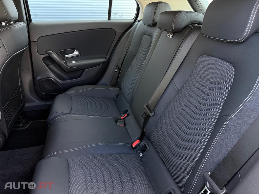 Mercedes-Benz A 250 e