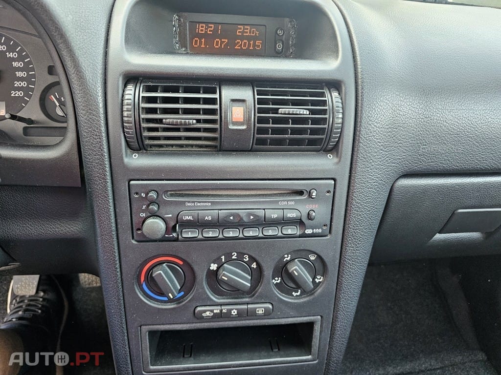 Opel Astra 1.2 Club