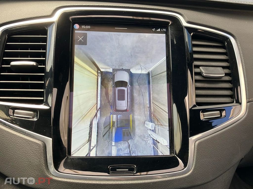 Volvo XC90 2.0 T8 PHEV Ultimate Dark AWD