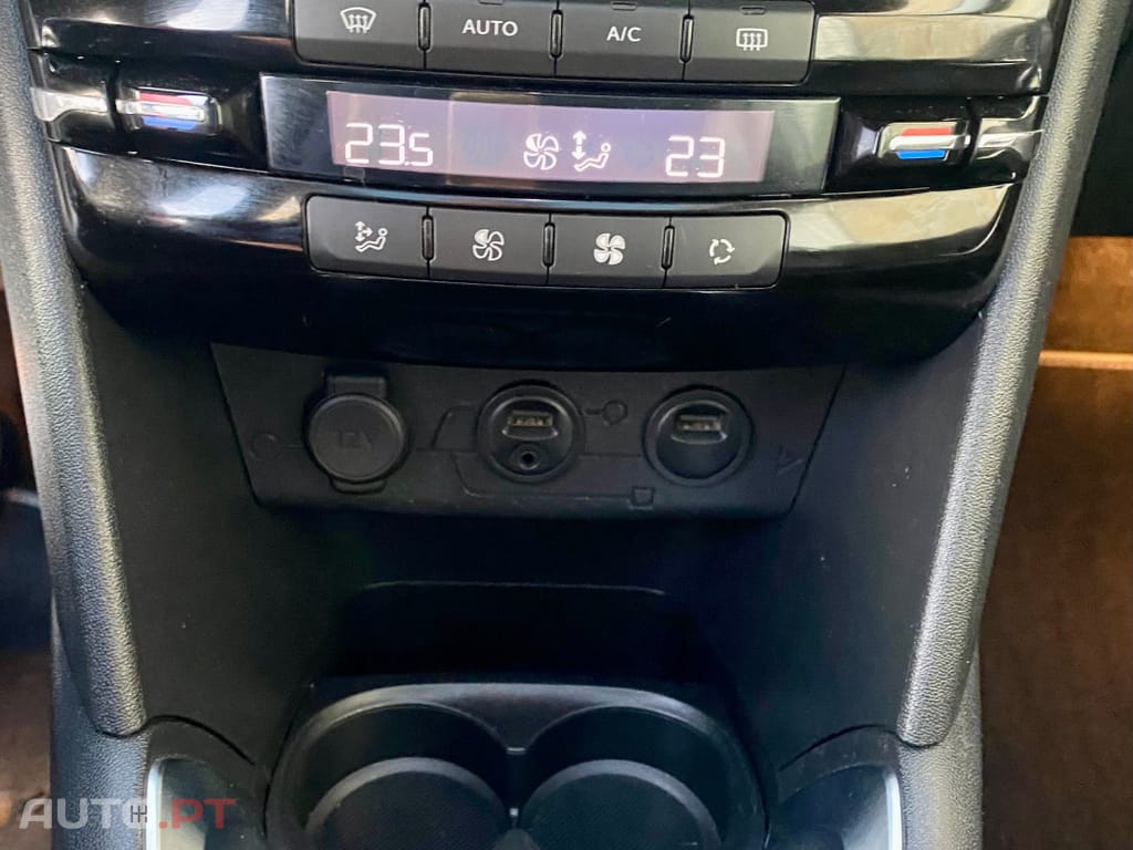 Peugeot 208 1.6 BlueHDi GT Line