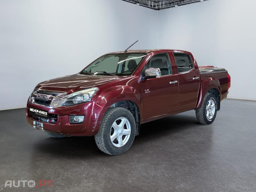 Isuzu D-Max 2.5 Crew Solar