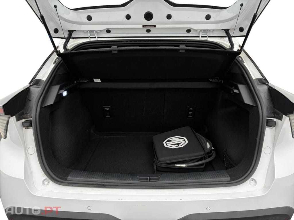 MG MG4 51 kWh Standard