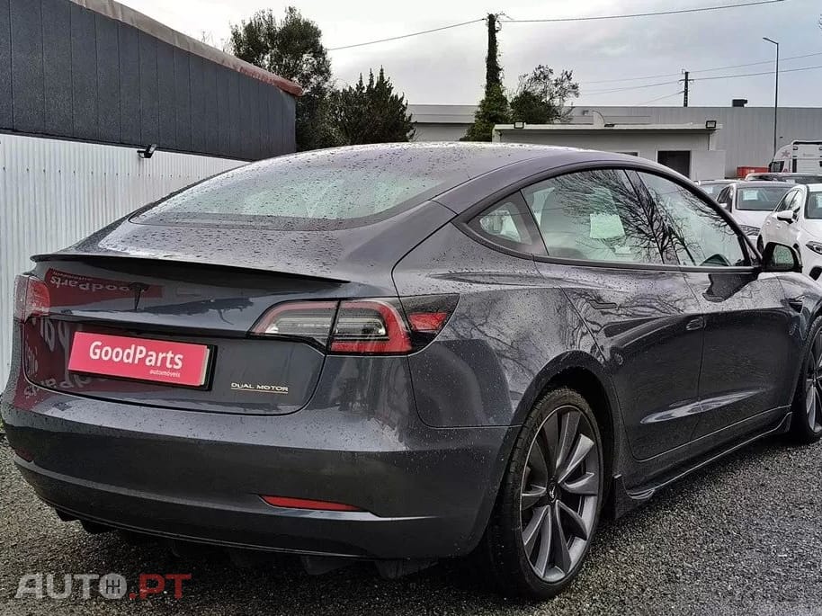 Tesla Model 3 Performance Dual Motor AWD