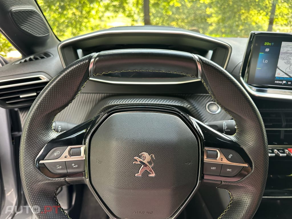Peugeot E-208 50 kWh GT Pack