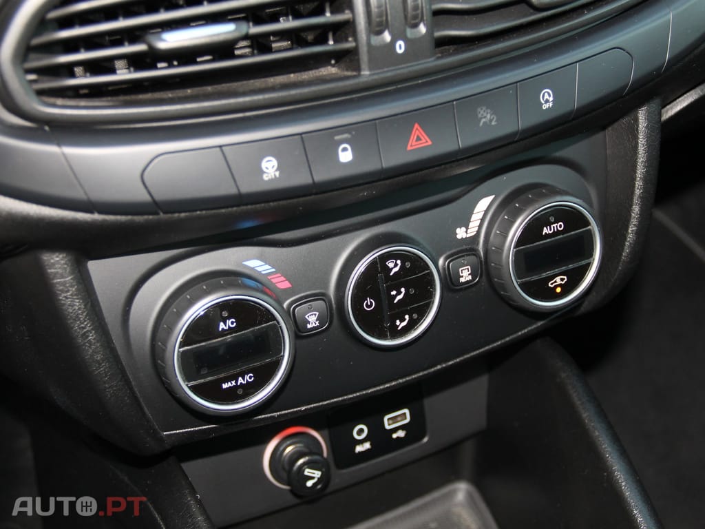 Fiat Tipo 1.3 M-Jet Easy