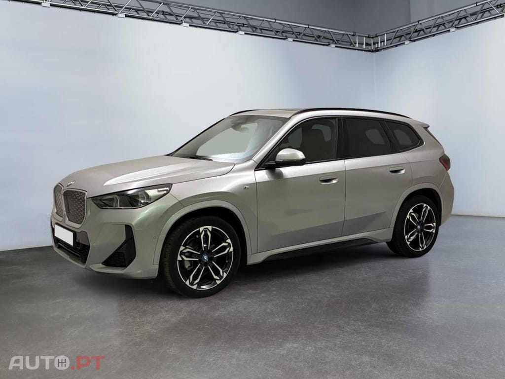 BMW iX1 M Sport