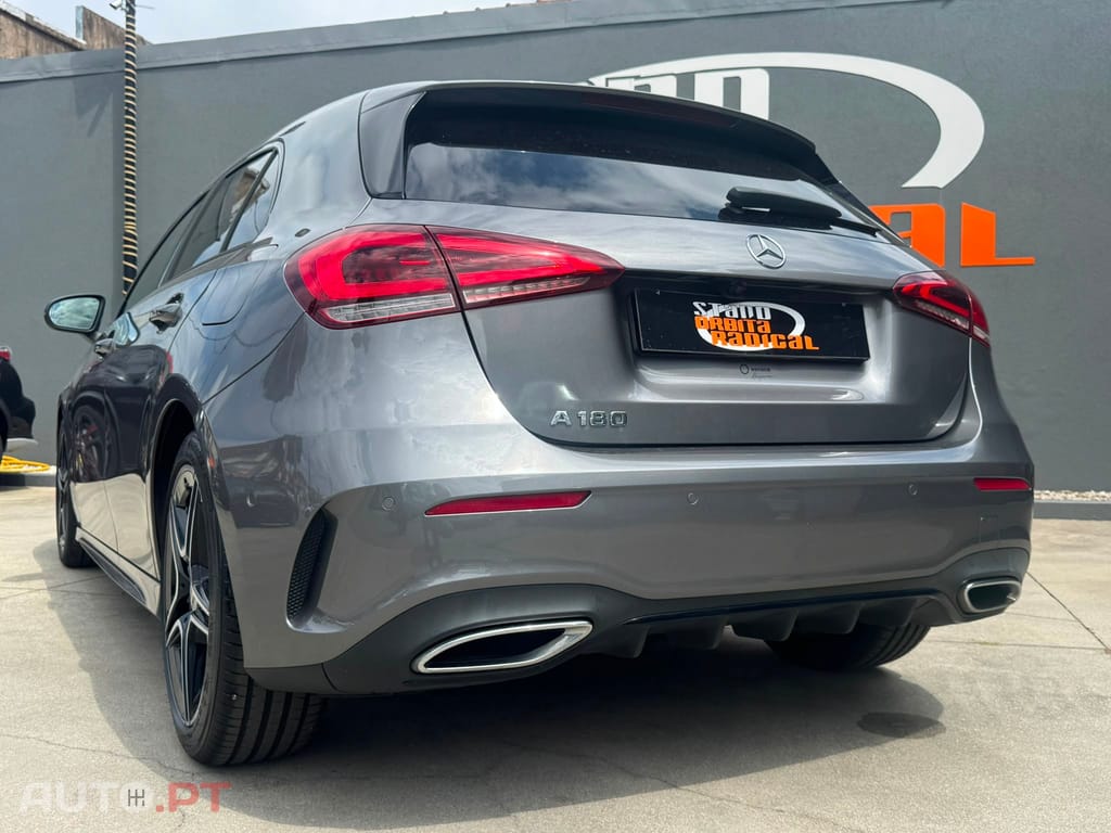 Mercedes-Benz A 180 AMG LINE ECRA FULL LED