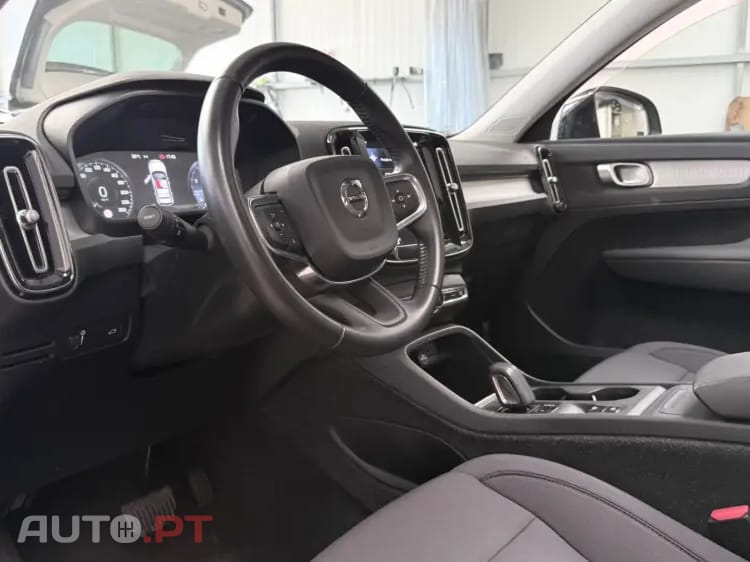 Volvo XC40 1.5 T3 Momentum Plus Geartronic