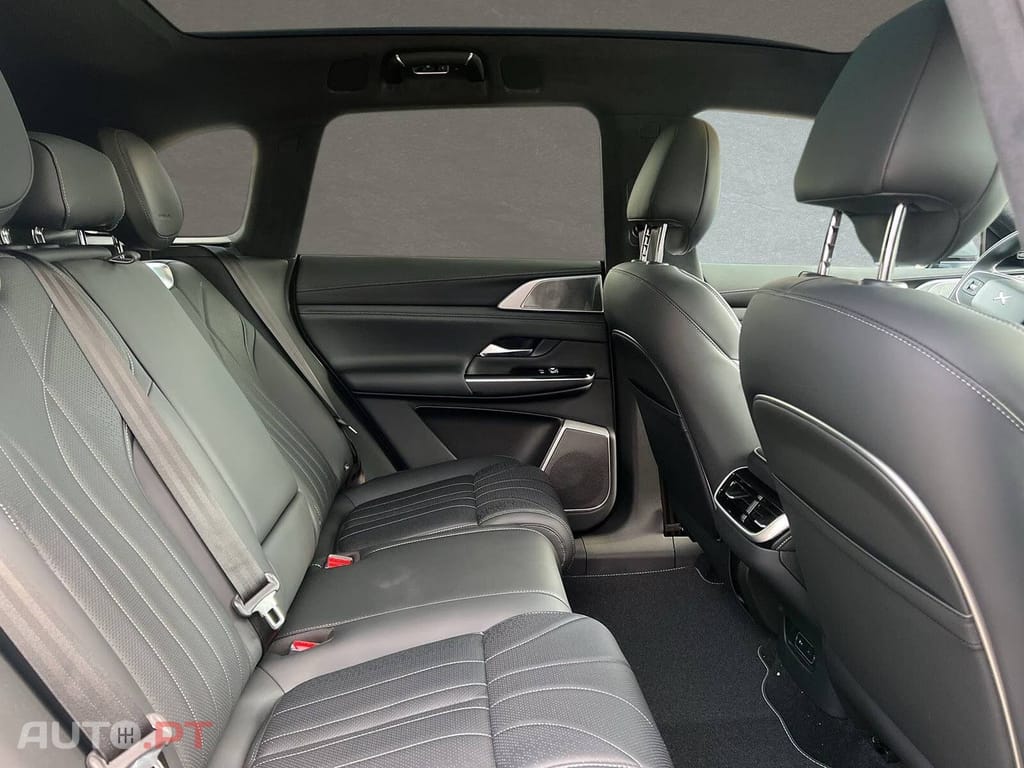 XPeng G9 Long Range RWD
