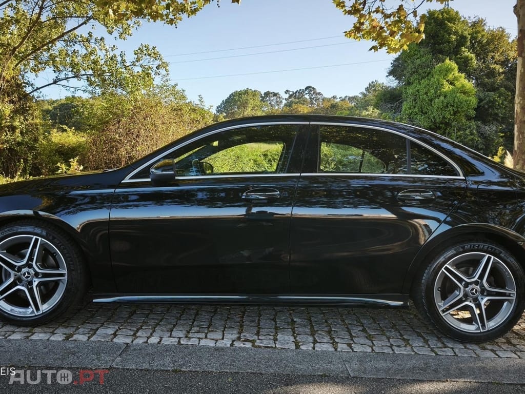 Mercedes-Benz A 180 d 7G-DCT AMG Line